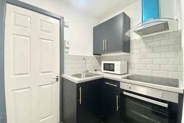 1 bed flat, Park Road, Lenton, Nottingham, NG71JG - Image 3